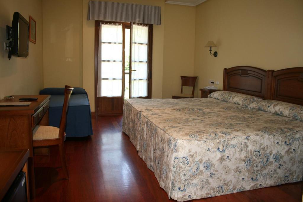 Hotel Valle Las Luinas Soto de Luiña Pokoj fotografie